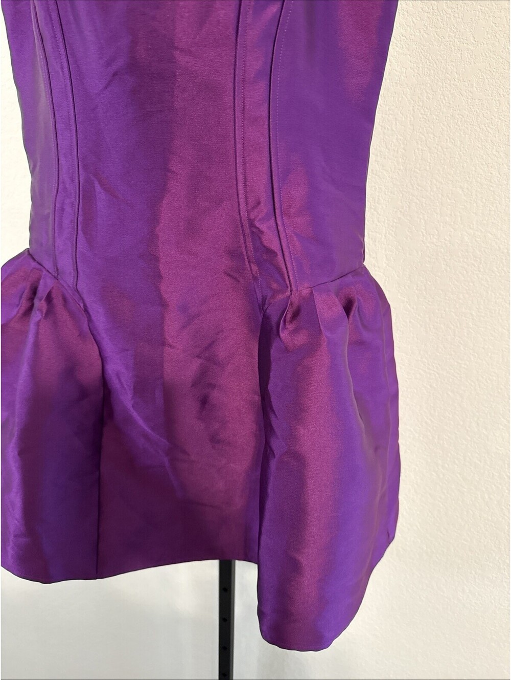 NWT Express Purple Satin Sweetheart Drop Waist Smocked Back Mini Dress 14 - Picture 4 of 9